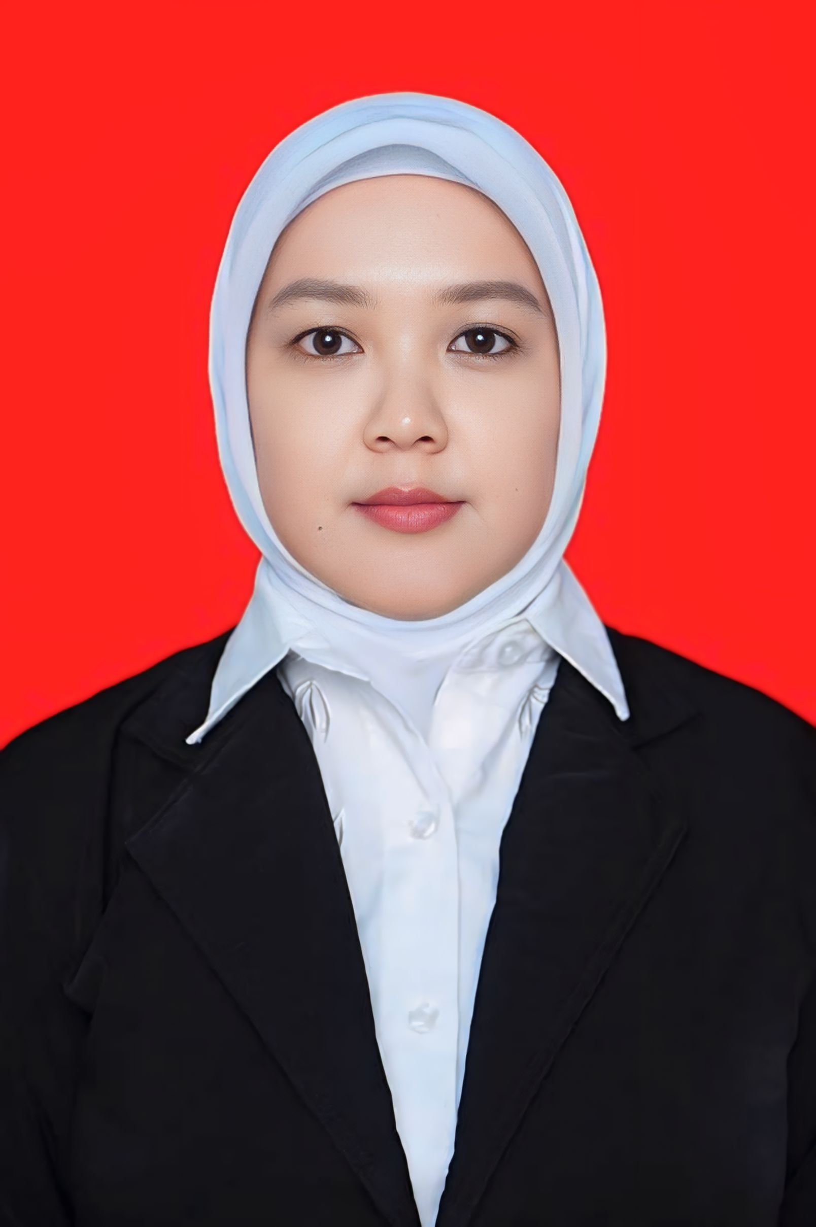 Nahdiatul Husna, S.Pd
